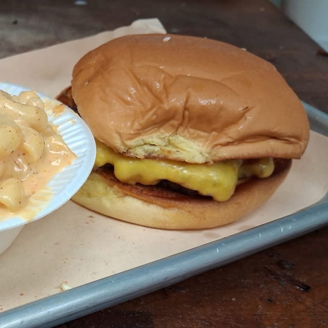 Kids Single Burger.